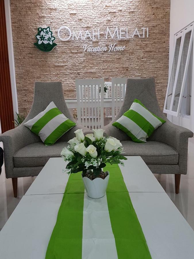 Omah Melati - Vacation Home Surakarta (Solo) Exterior foto