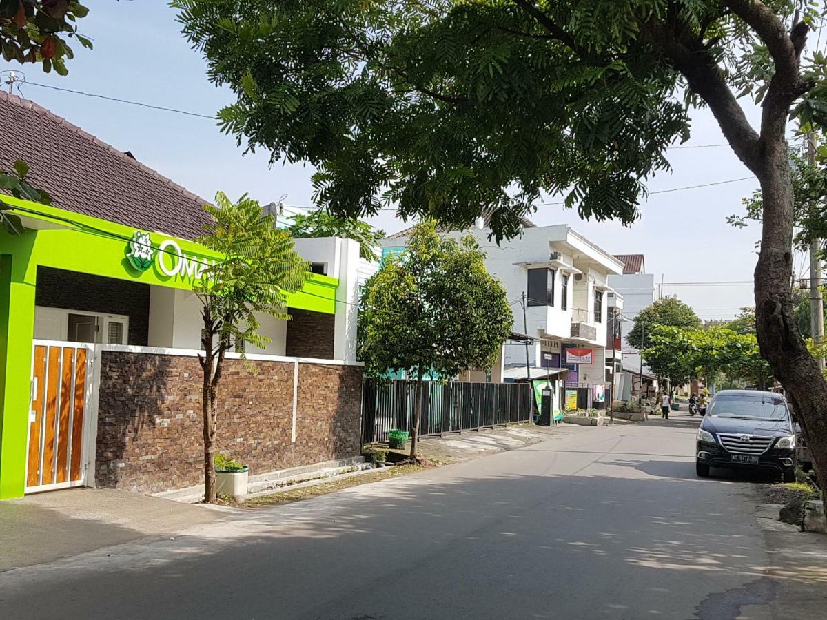 Omah Melati - Vacation Home Surakarta (Solo) Exterior foto