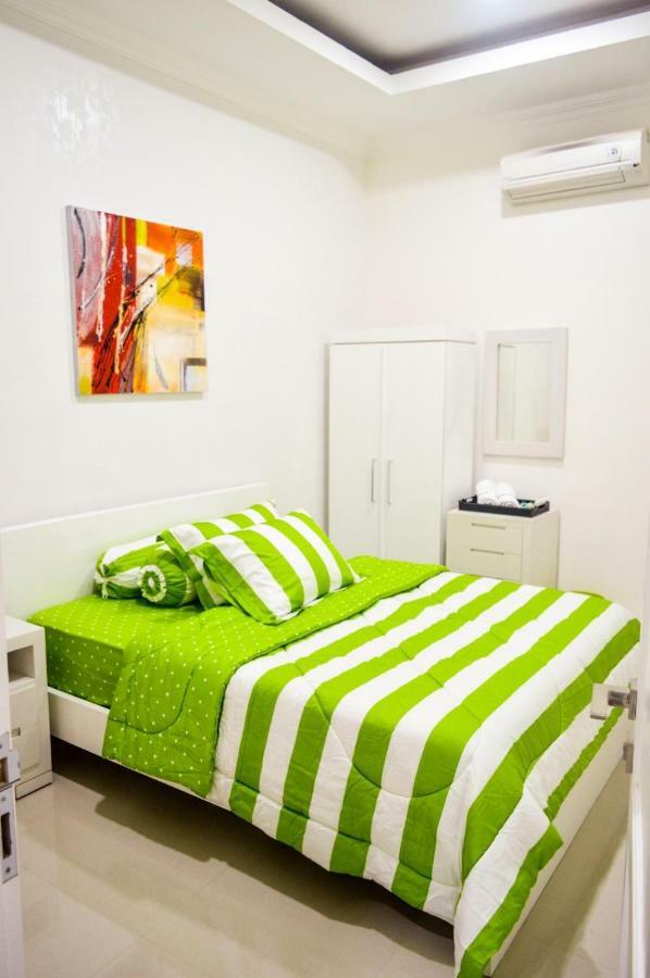 Omah Melati - Vacation Home Surakarta (Solo) Exterior foto